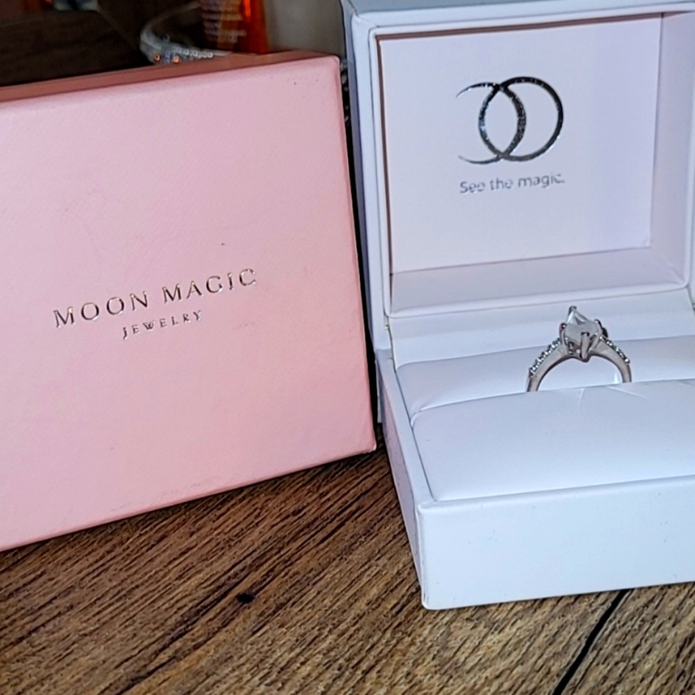 Moon 🌙 Magic Sterling Silver Ring Size 7